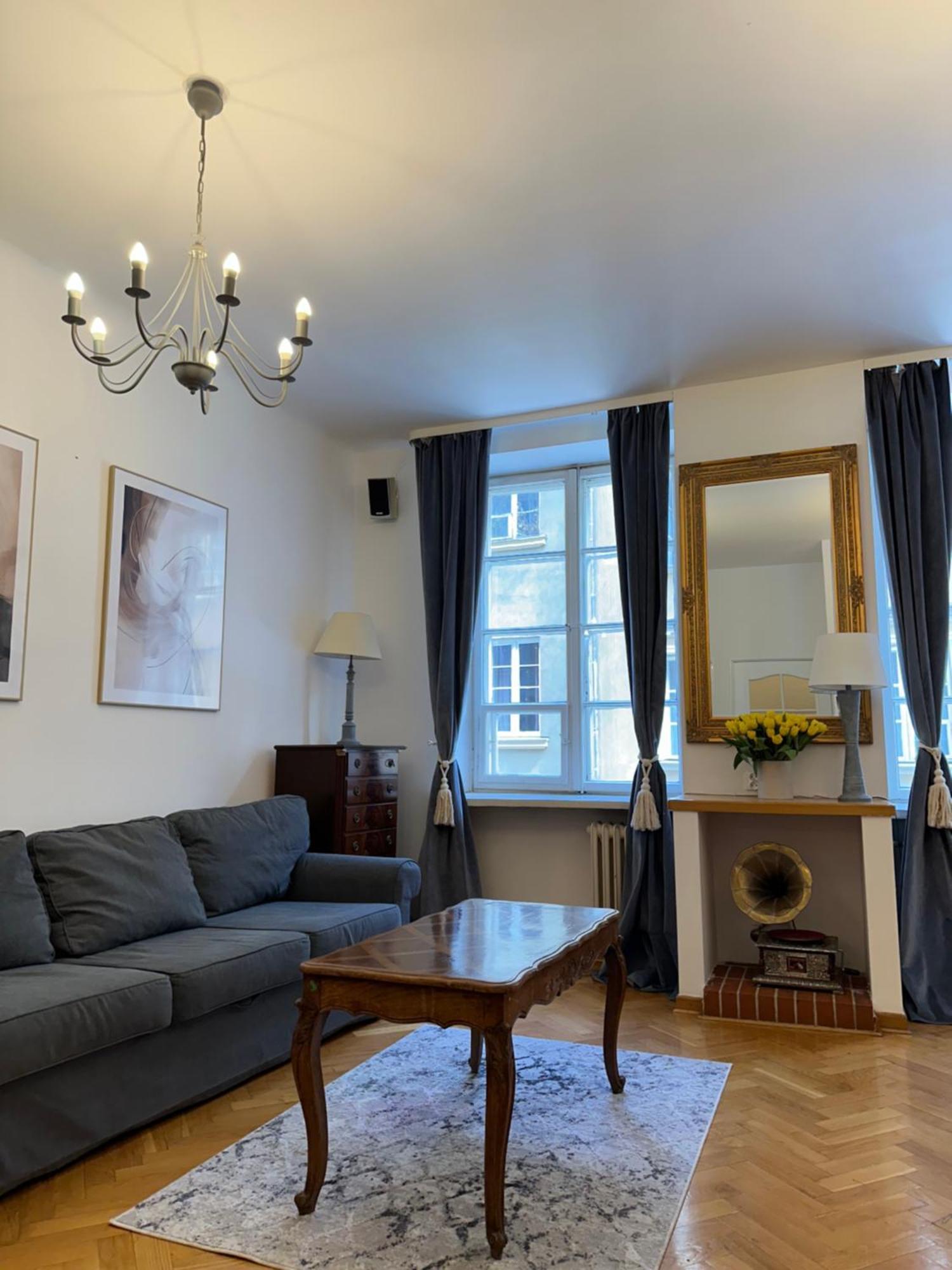 ורשה Charming Apartment At Old Town מראה חיצוני תמונה